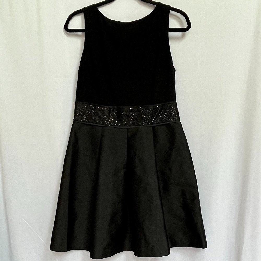 Black Formal Dress with Taffeta-Like Skirt & Sequined Waist / Size 10